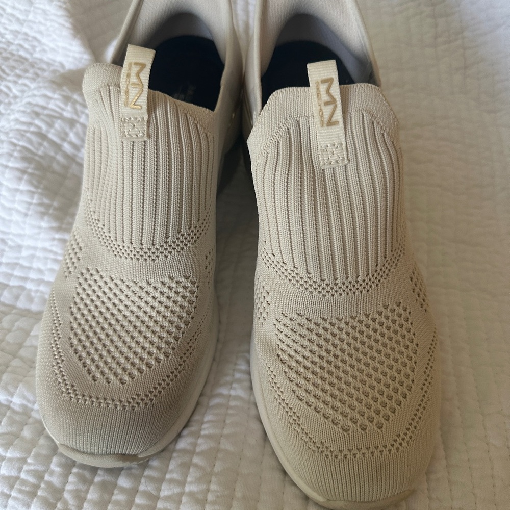 Skechers Beige Knit Slip-On Sneakers
